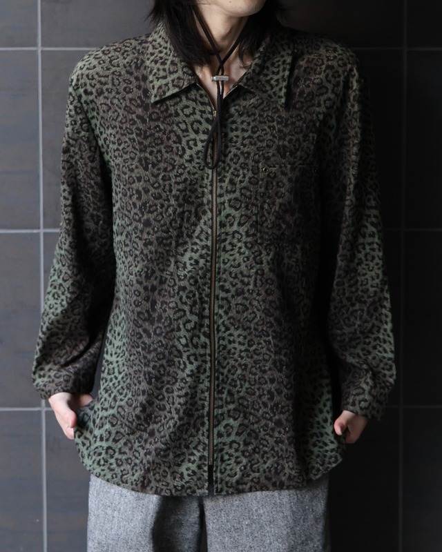 Leopard design zip-up blouson