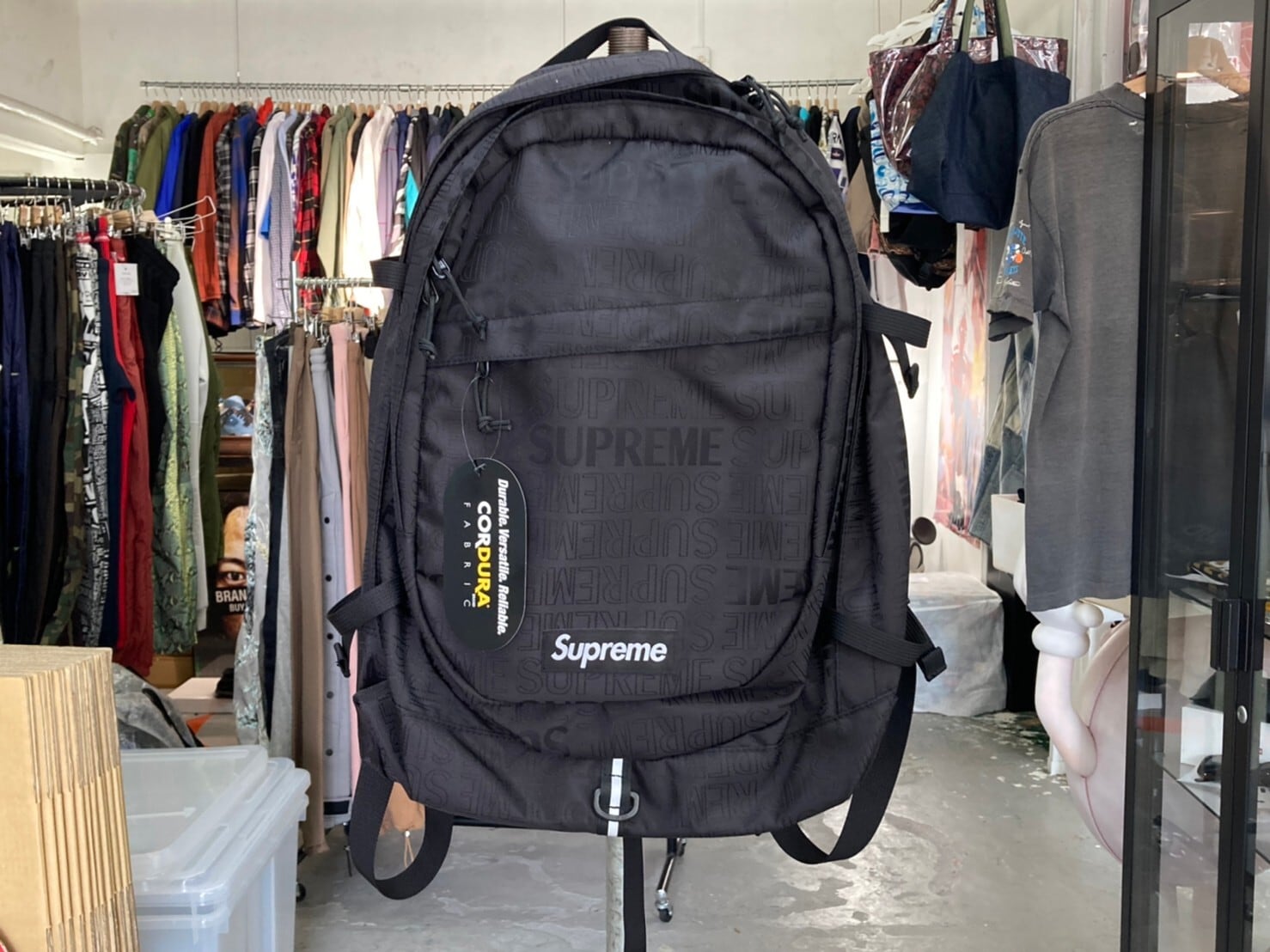 supreme 19SS backpack BLACK