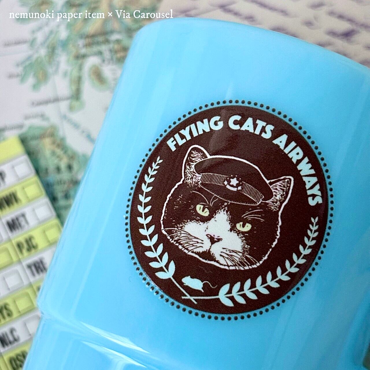 世界を旅する猫たち プラスチックマグカップセット | Via Carousel