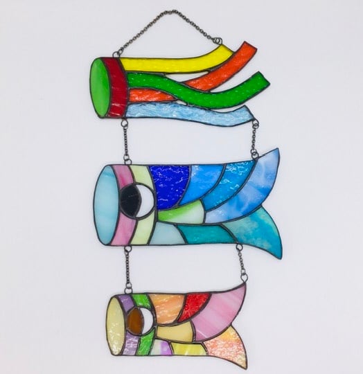 可愛いステンドグラスの3連鯉のぼり Artica