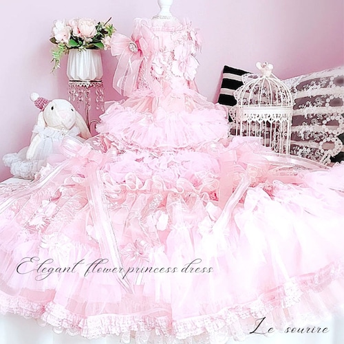 予約(海外作家ハンドメイド)【№B01413】Doung Baby エレガントフラワー プリンセスドレス(ヴェールなし)2way