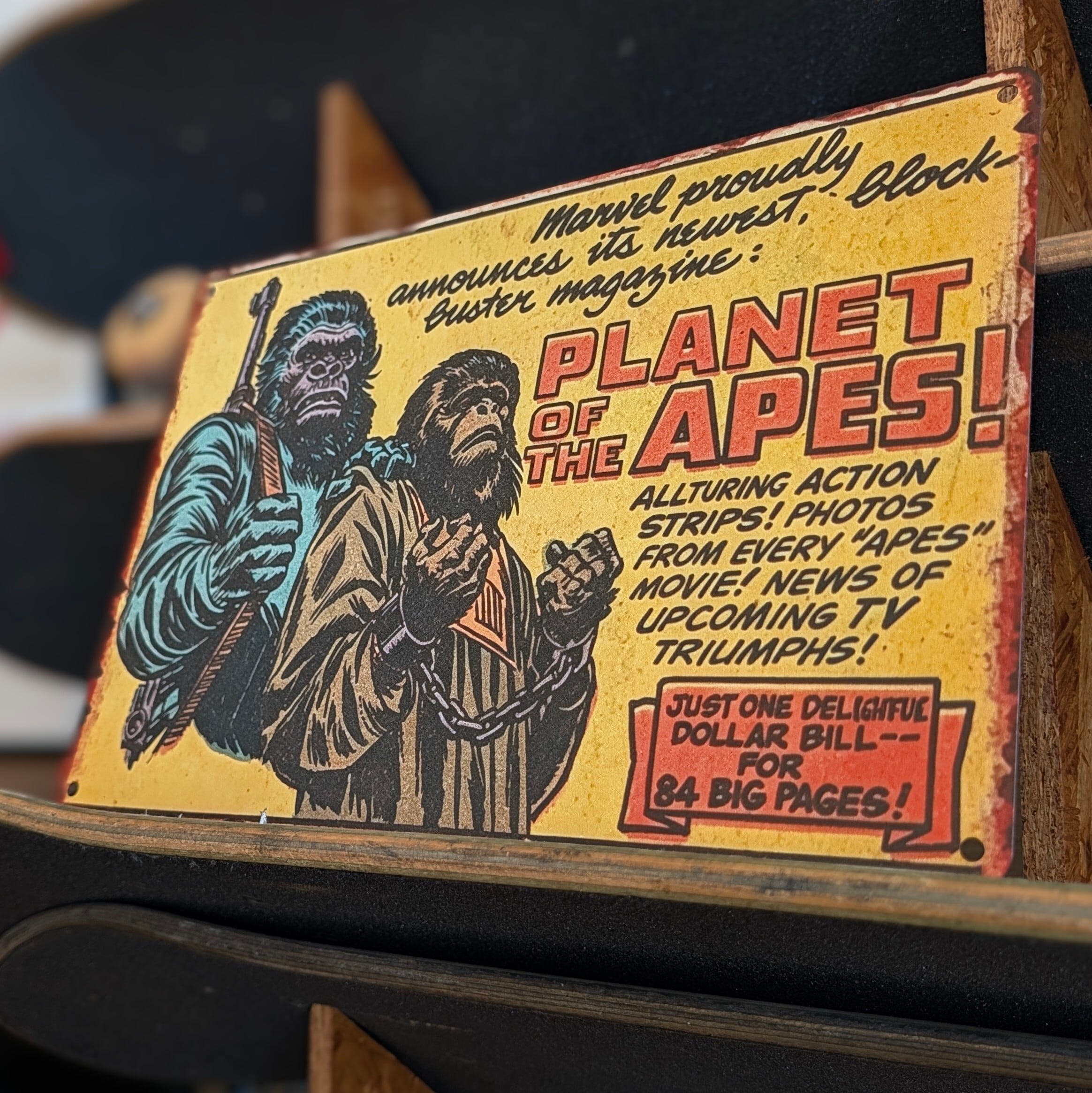 送料無料！ちょうどいいブリキ看板 【 Planet of the Apes 猿の惑星 】 METAL SIGN / メタルサイン / ブリキ看板 / サインボード / ビンテージ加工〚アメリカン雑貨 アメトイ〛