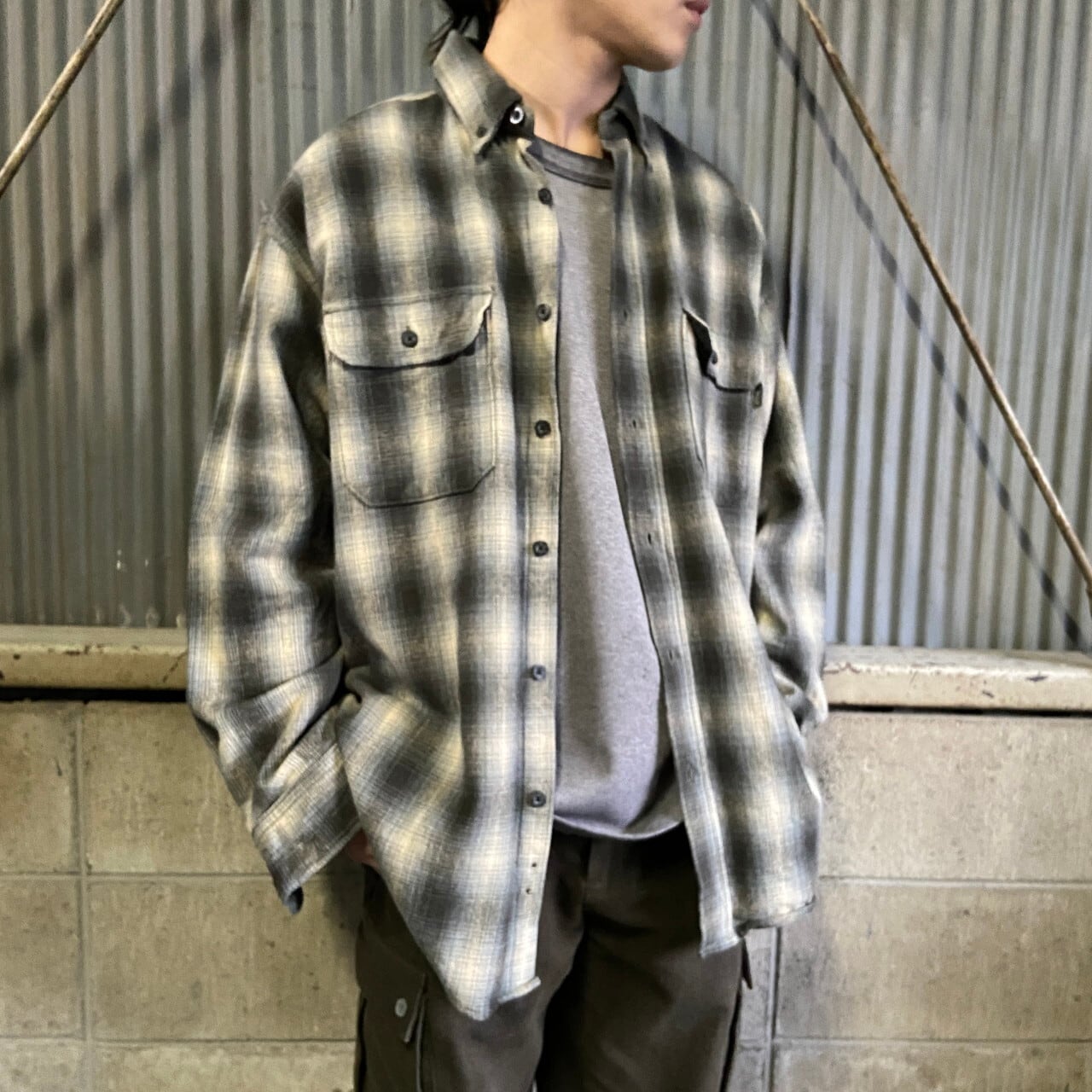 WOOLRICH ウールリッチ オンブレチェック ウールシャツ 長袖シャツ メンズXL相当 古着 チャコールグレー サックスブルー 墨色  水色【長袖シャツ】 | cave 古着屋【公式】古着通販サイト