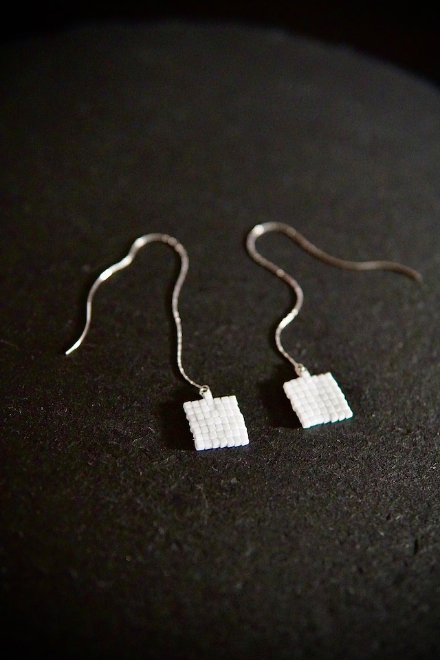 SQUARE(WHITE)