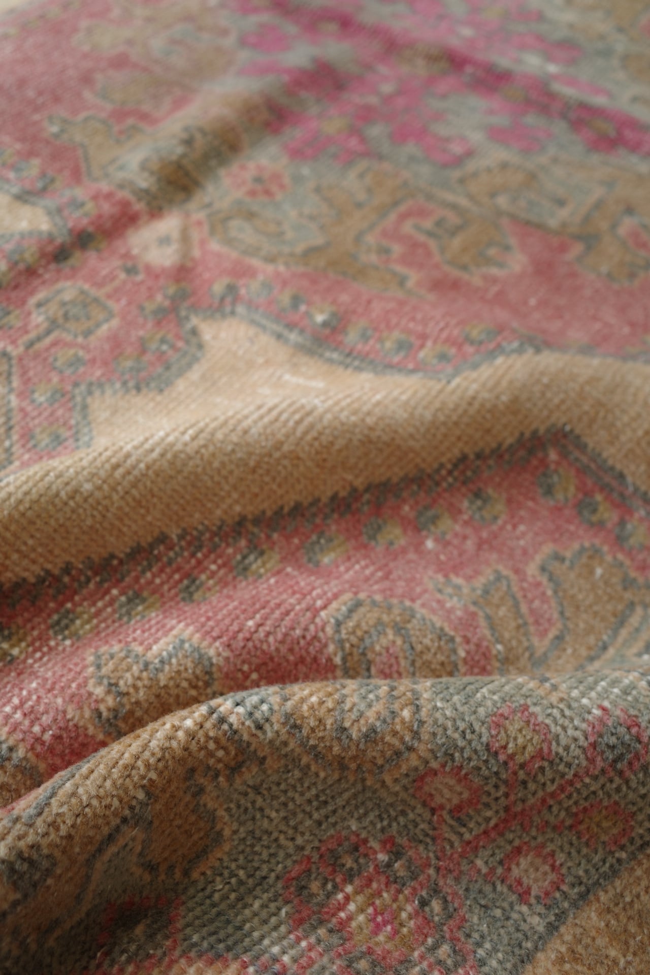 Avanos vintage rug | Koreniwa vintagerug