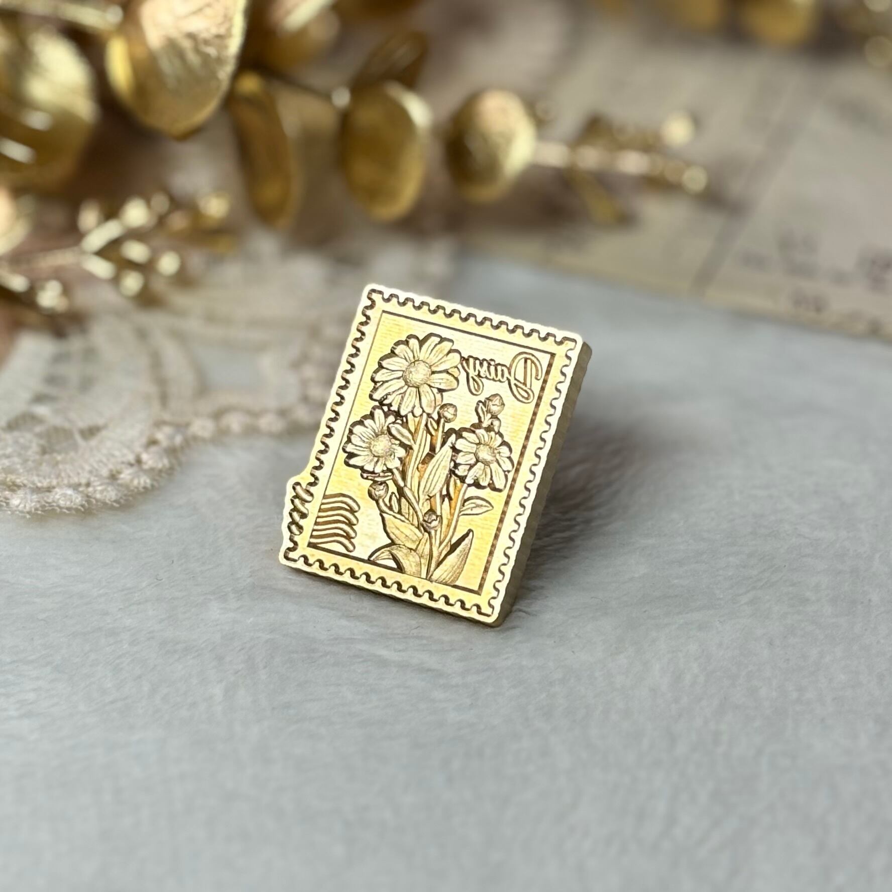 【縦32㎜×横27㎜】ヘッド スタンプデージー #SWH-190