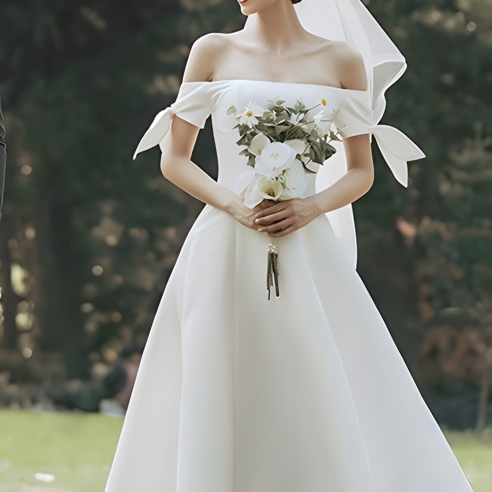 WeddingDress　ワンショルダーサテン　ストラップウェディングドレス D118　 | DRESS WOW
