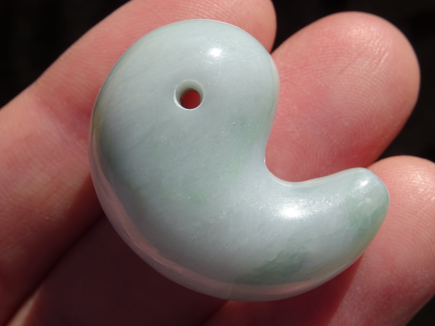 ミャンマーヒスイ勾玉 No.5 ~甕覗(Kamenozoki)~