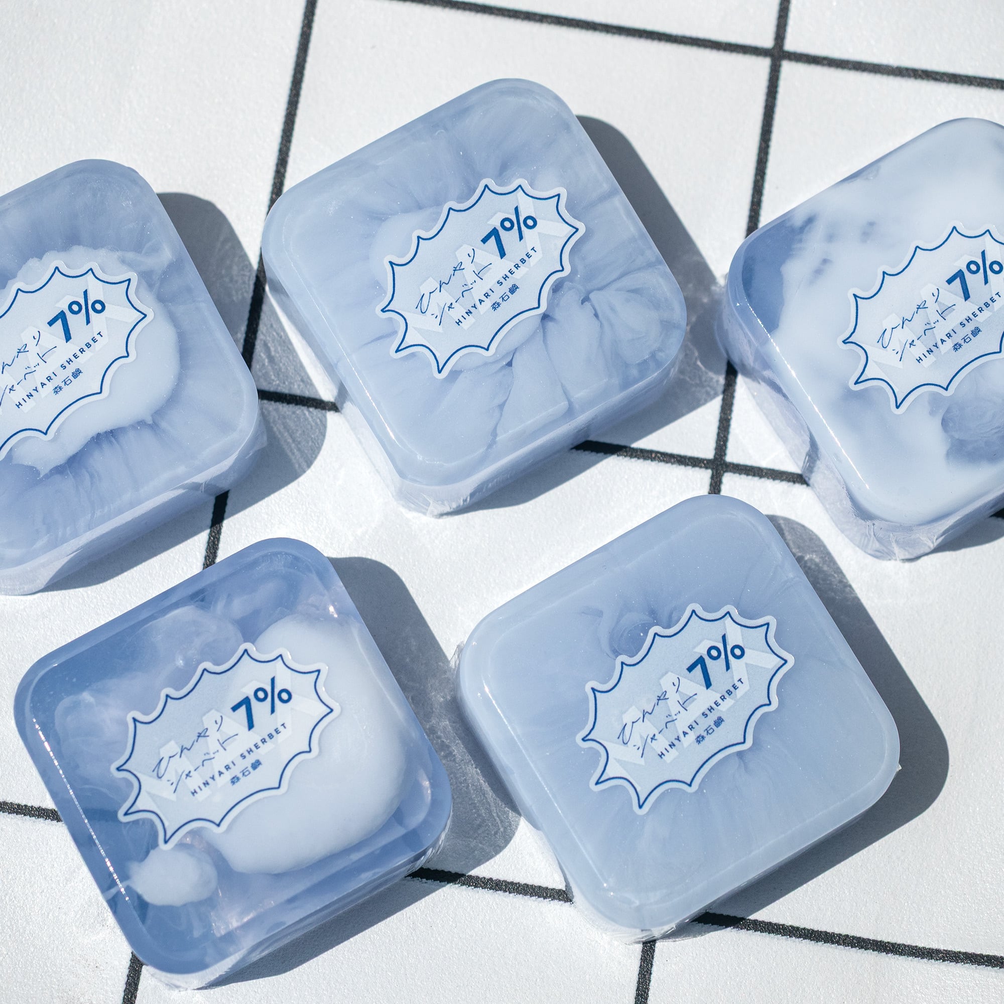 新品✩シナリー化粧品✩A1✩石鹸8g×20個＆石鹸ケース付き！ 新品✩シナリー化粧品✩A1✩石鹸8g×20個＆石鹸ケース付き！ - メルカリ