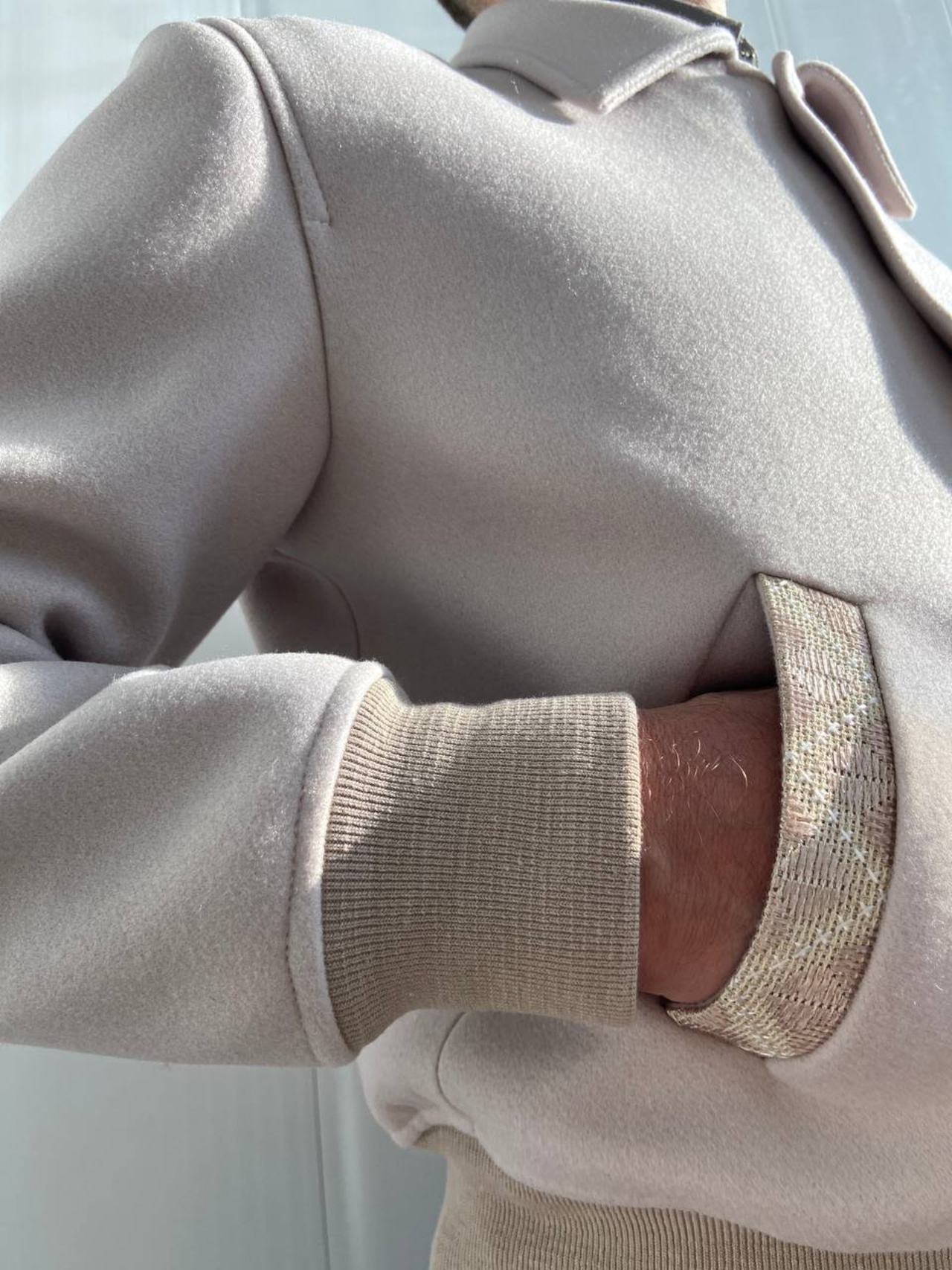 ウクライナ産カシミヤ手刺繍ジャケット シルク刺繍　ユニセックス - 14