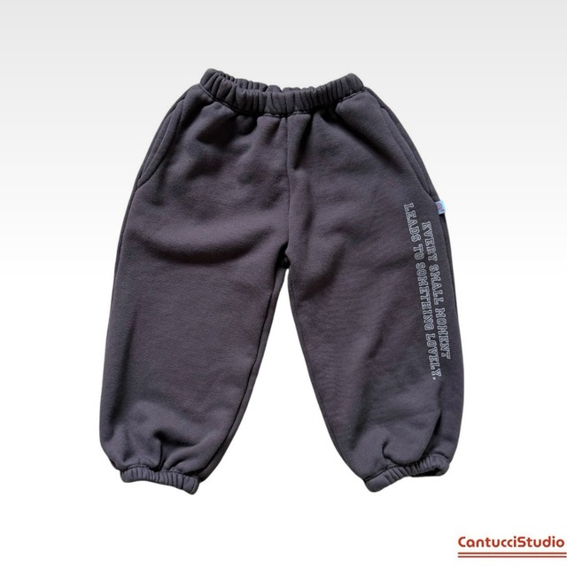 《送料無料》予約:レタリングジョガーパンツ【cantuccistudio】※ジュニアサイズ
