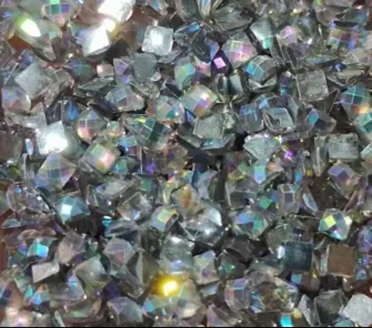 フルクリスタル⭐︎A4サイズ 四角ビーズ【ont-001】ダイヤモンドアート