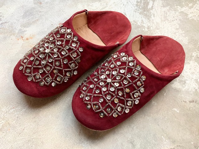 モロッコスエードキラキラバブーシュ(エンジ)