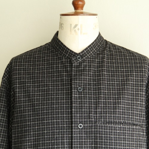 STILL BY HAND   Silk nep band collar shirt