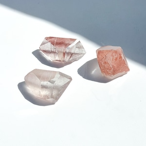 セーラ・デ・カブラル産ピンクレムリアン フリーフォーム 3個set 13◇ Pink Lemurian ◇天然石・パワーストーン・インテリア