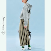 【2color】レトロカレッジ風「M」ロゴパーカー 《i0757》