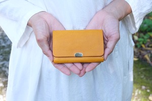 《即納》separate business card case【pumpkin】