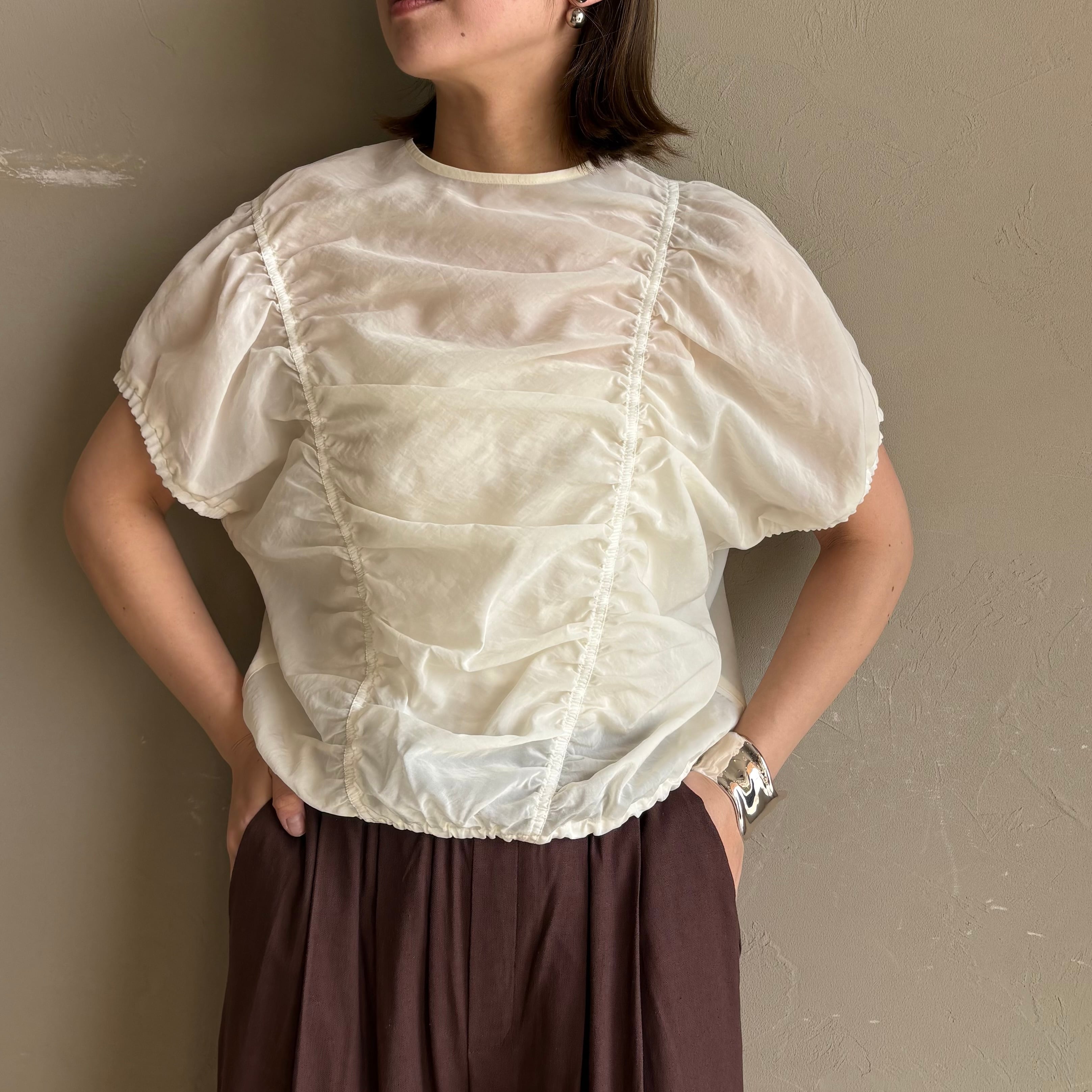 アンティーク　ギャザー　トップス CLOCHE 】 シアーギャザーデザイントップス | valance 福井