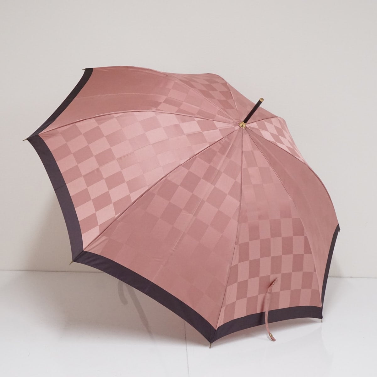 サンバリア100 完全遮光日傘 USED美品 Sサイズ コンビ moku ピンク UV
