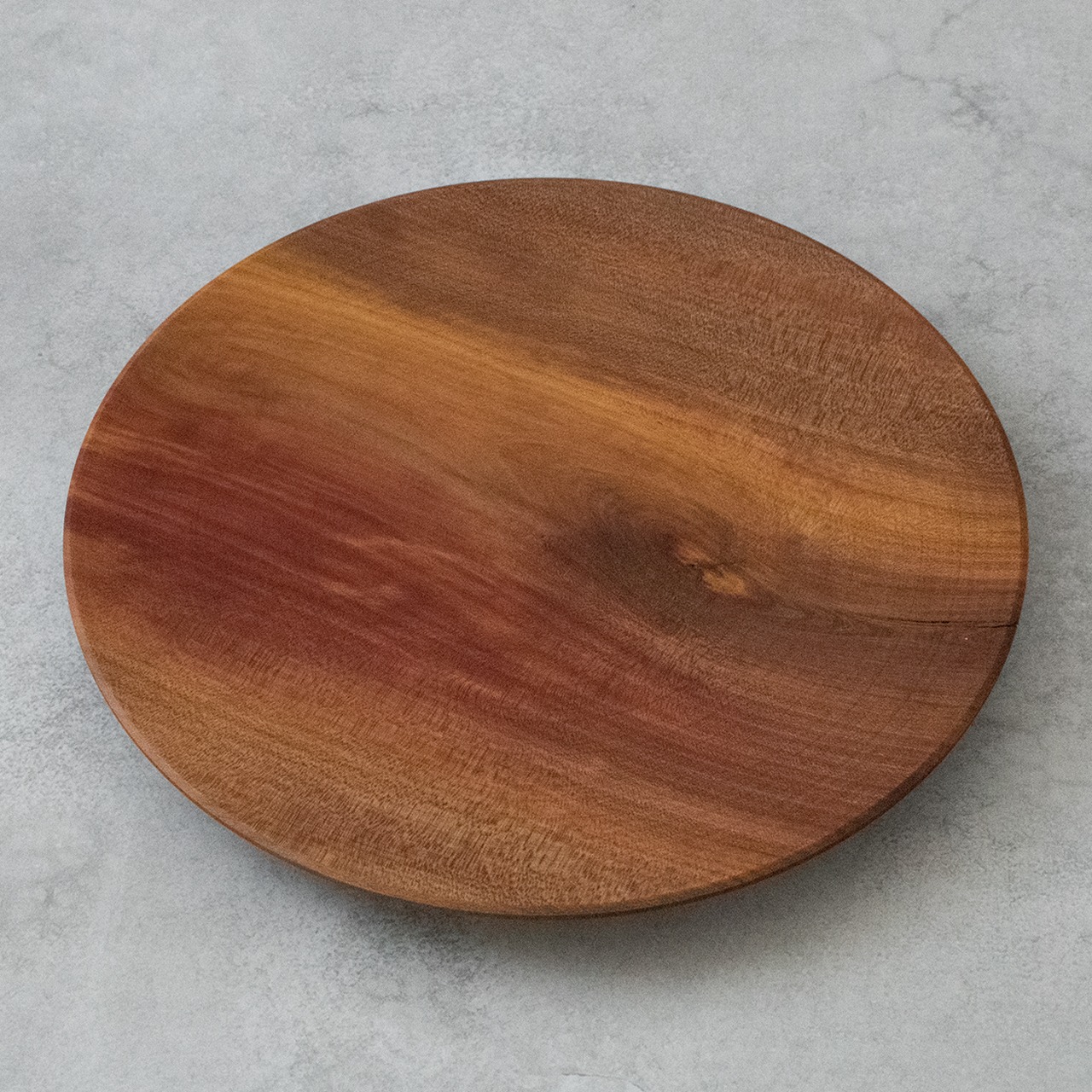 特別なパン皿｜歳月の記憶｜山桃の木