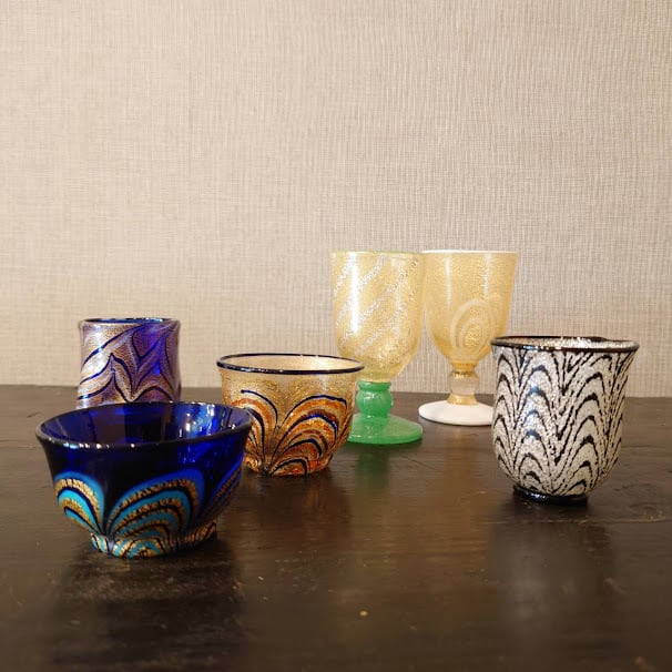 岩田久利 硝子 ガラス 高坏 足付盃 グラス 金白酒器 共箱 作家物