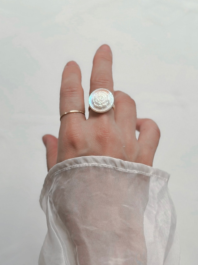 Aurore（オロール）ー ドイツヴィンテージガラスのローズリングセット