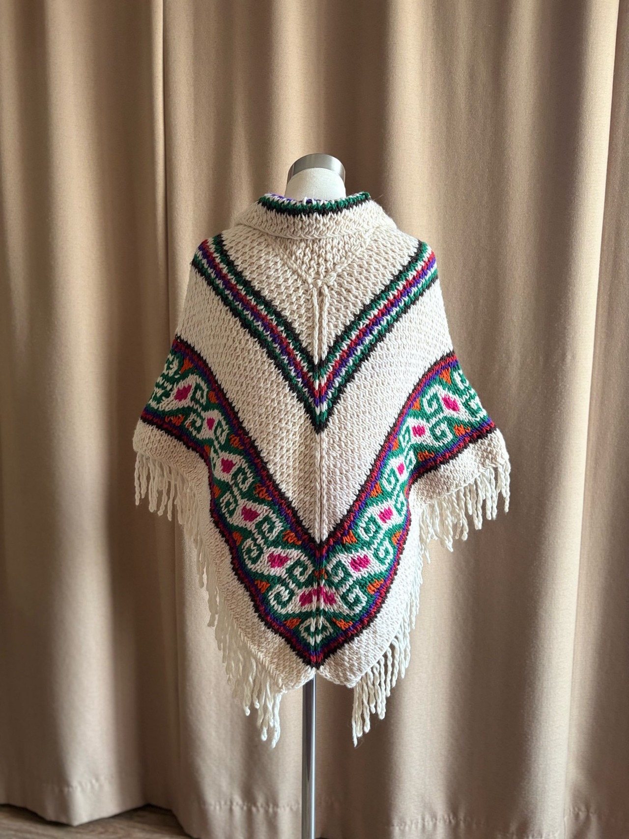 ethnic pattern vintage knit poncho-5061-11