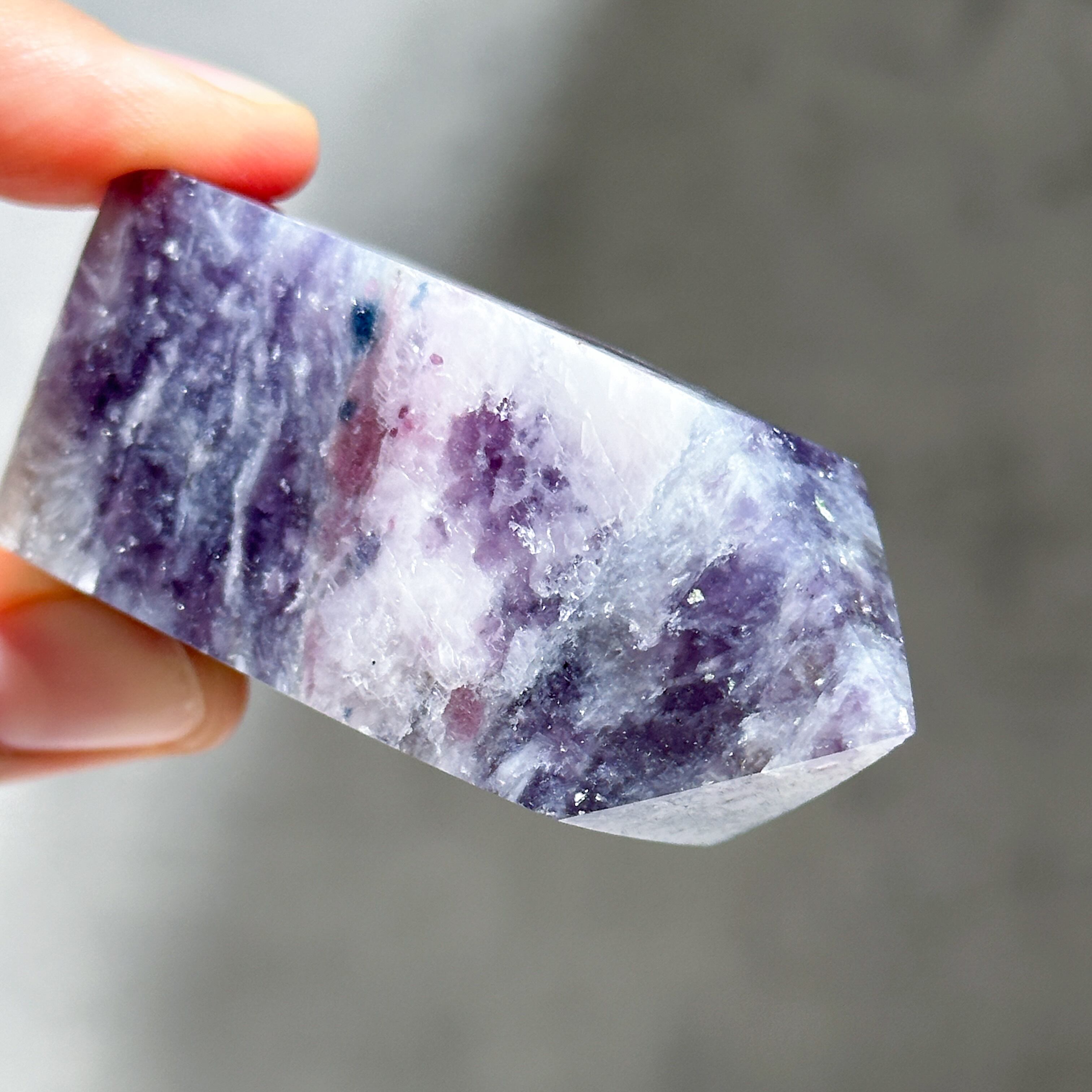 ユニコーンストーン タワー42◇ Unicorn Stone ◇天然石・鉱物