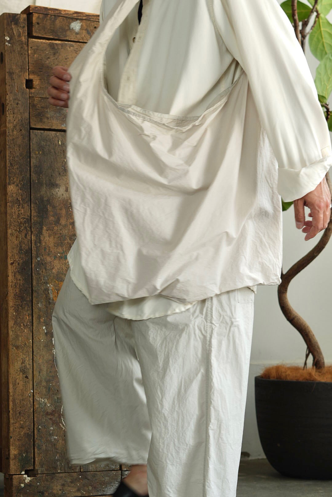 RICORRROBE - SHIRT BIG / SILK | Brownie