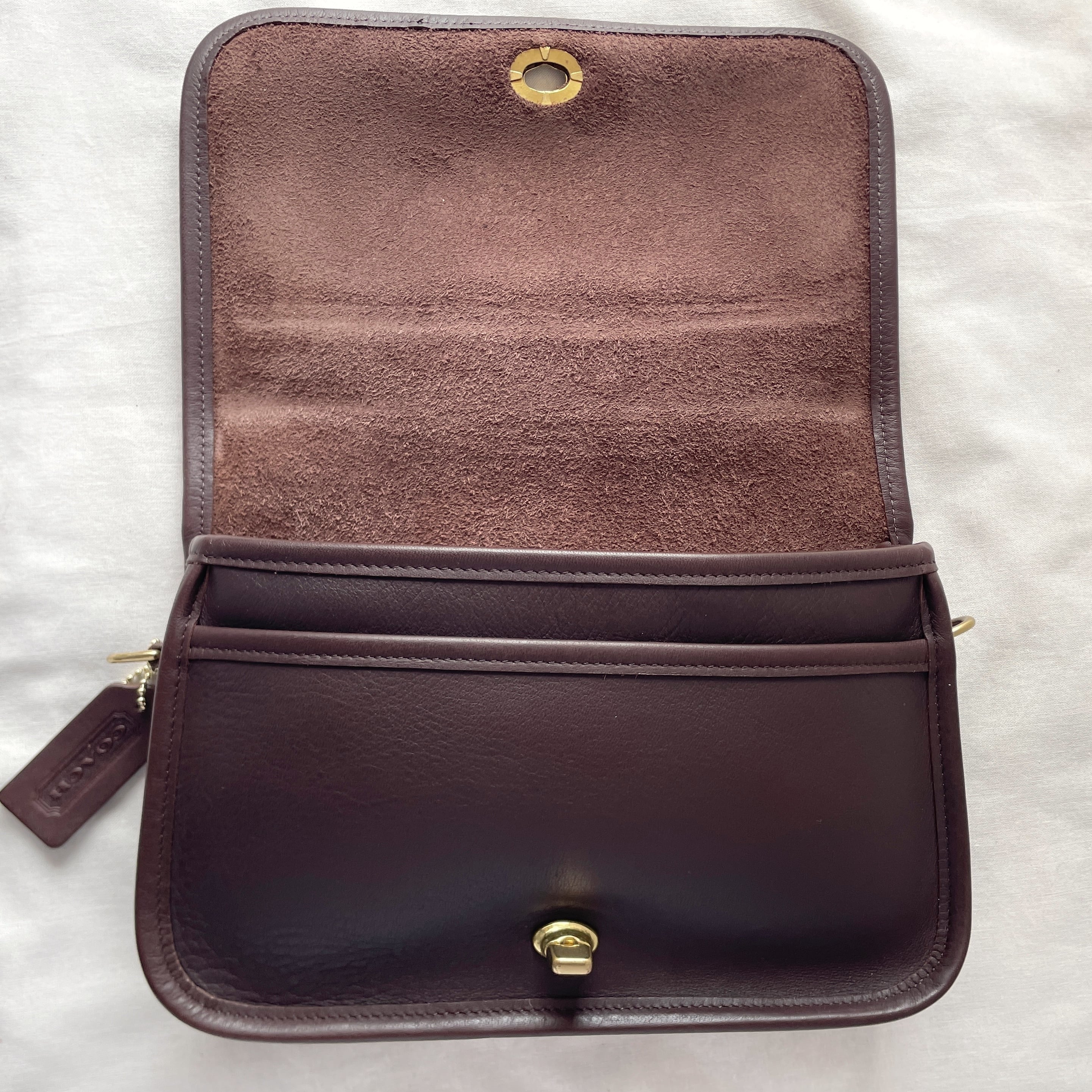 NWOT” VINTAGE COACH (OLD COACH オールドコーチ ショルダーバッグ