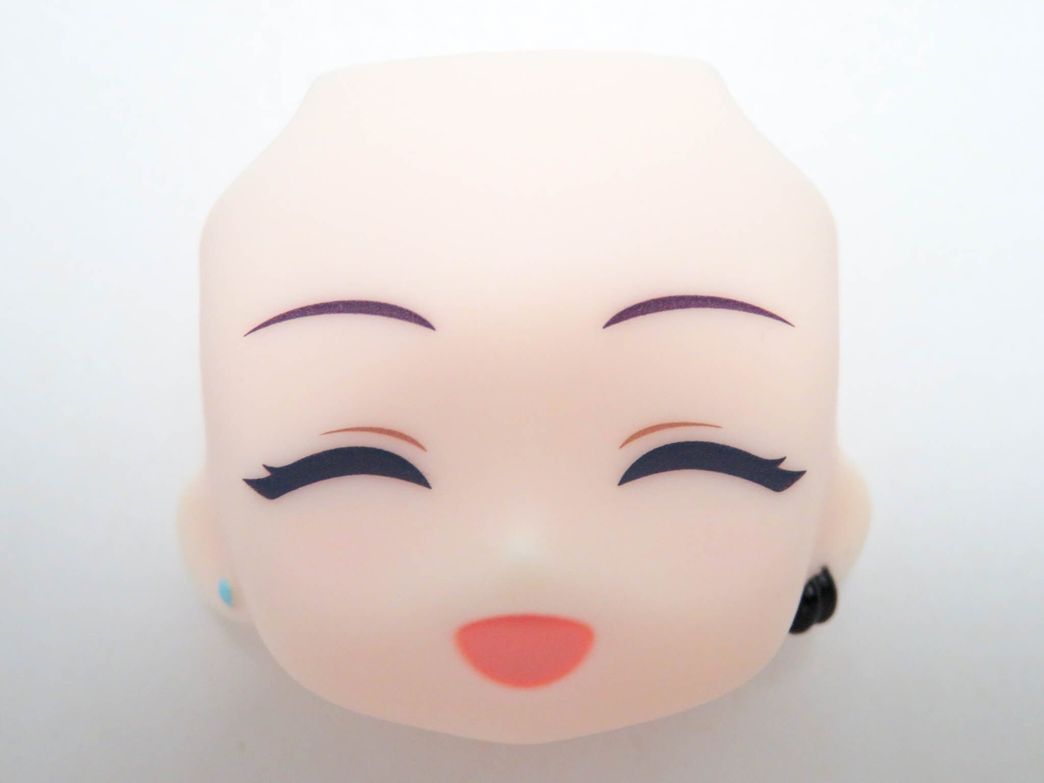 再入荷【2592】 浅倉透 顔パーツ 笑顔 ねんどろいど | ホビー通販