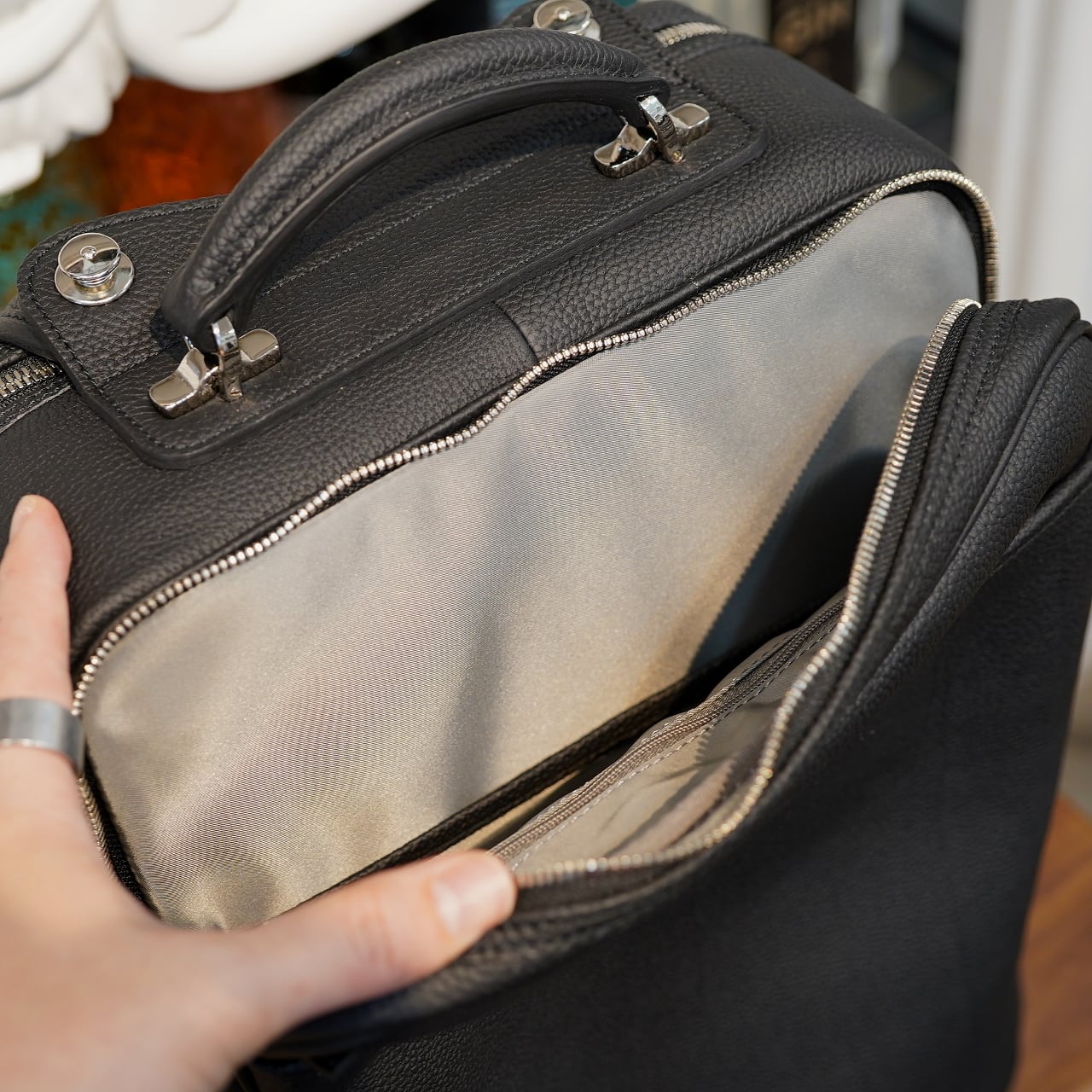 ル・ボナー ビジィーリュック シュランケンカーフ ブラック | CIRCLE  