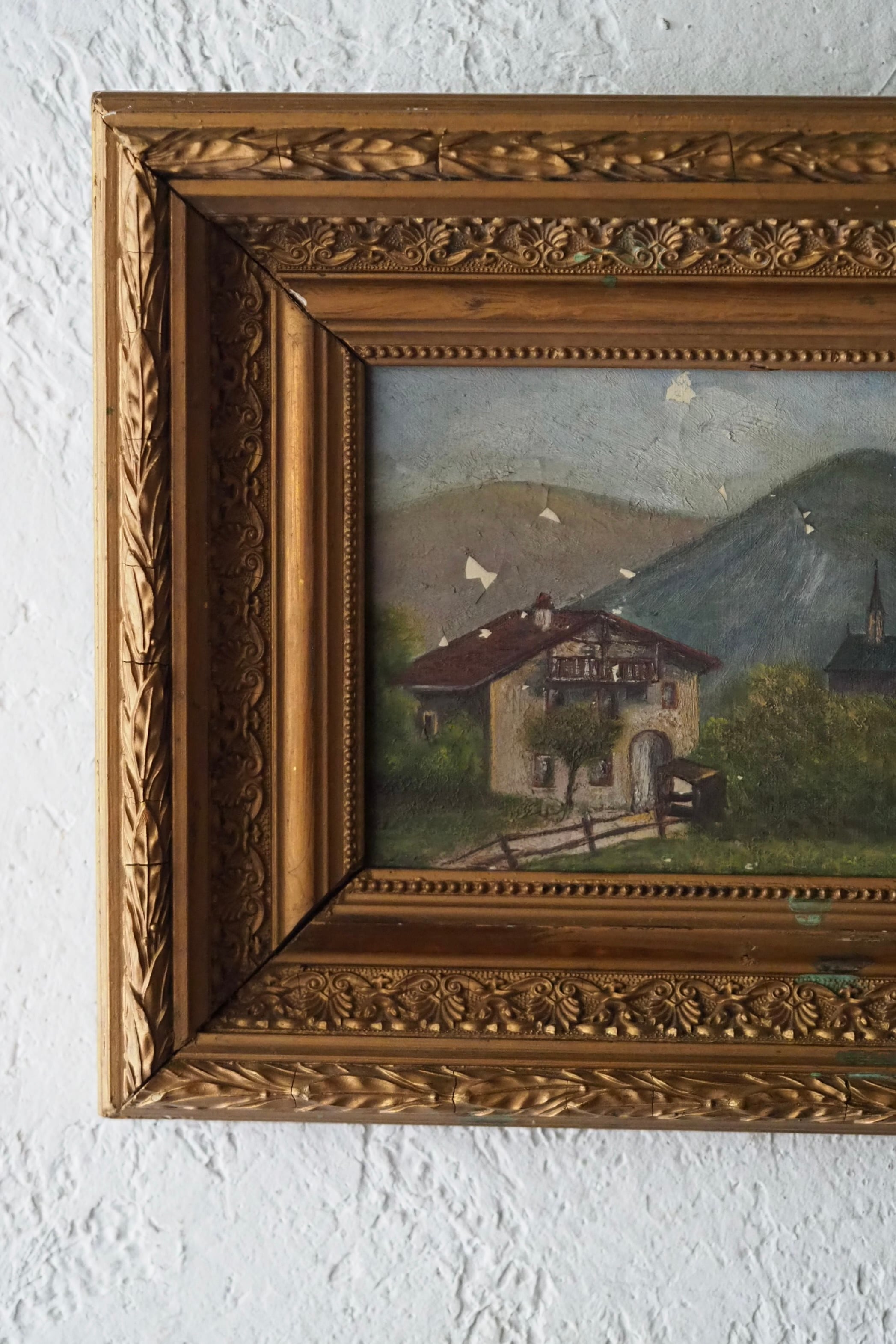 油絵　アンティーク　レトロ 家と教会、山々を背景に 油絵-antique oil painting | アンティーク