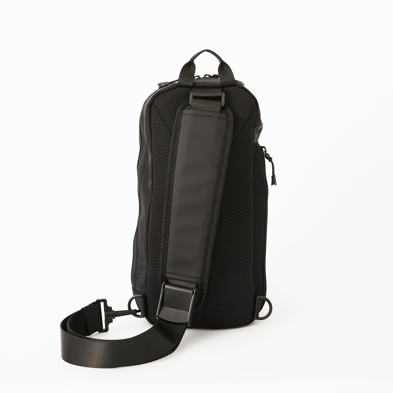 NN-03 ボディバッグ