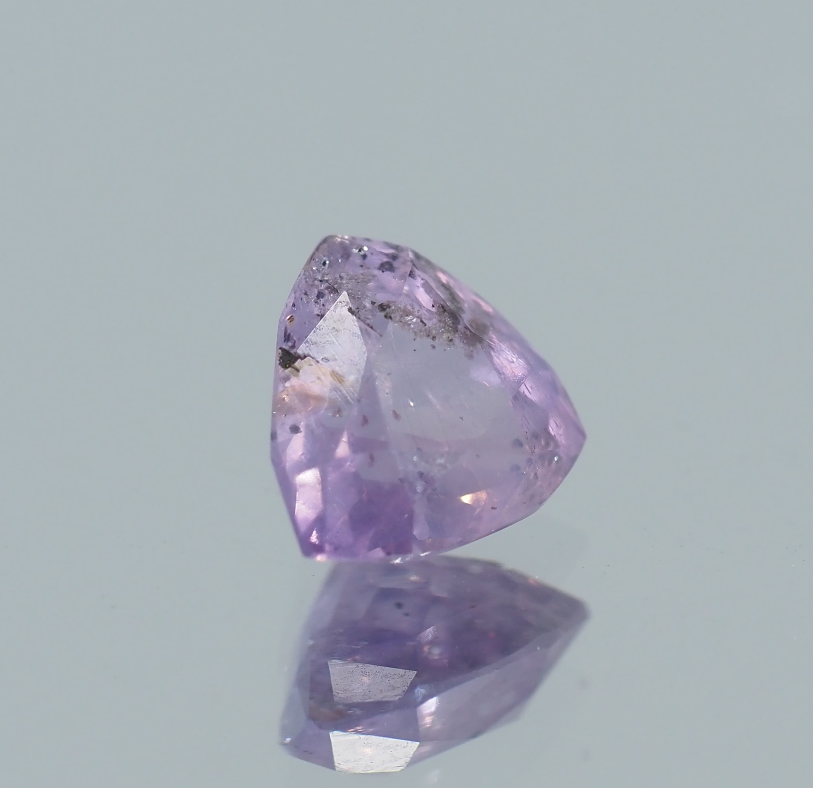 非加熱 天然 シルキーサファイア パープル ペアシェイプ ルース 0.84ct