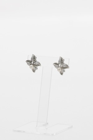 【Run Rabbit Run Vintage 】Silver trefoil earring