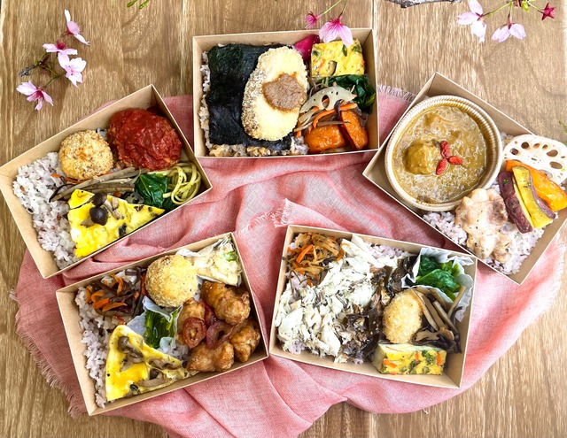 季節のからあげ弁当