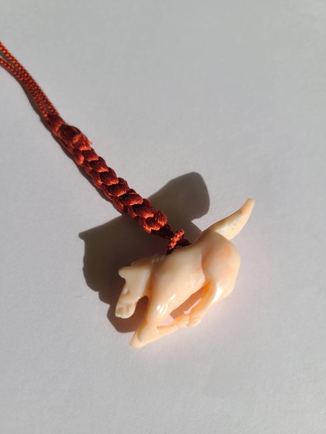 ピンク珊瑚彫刻-馬（置物） ピンク珊瑚彫刻-馬（置物） ピンク珊瑚彫刻-馬（置物） ピンク珊瑚彫刻