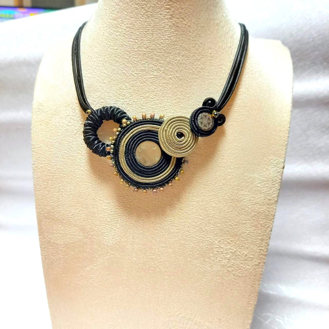 ソウタシエ ネックレスキット | soutache minmin