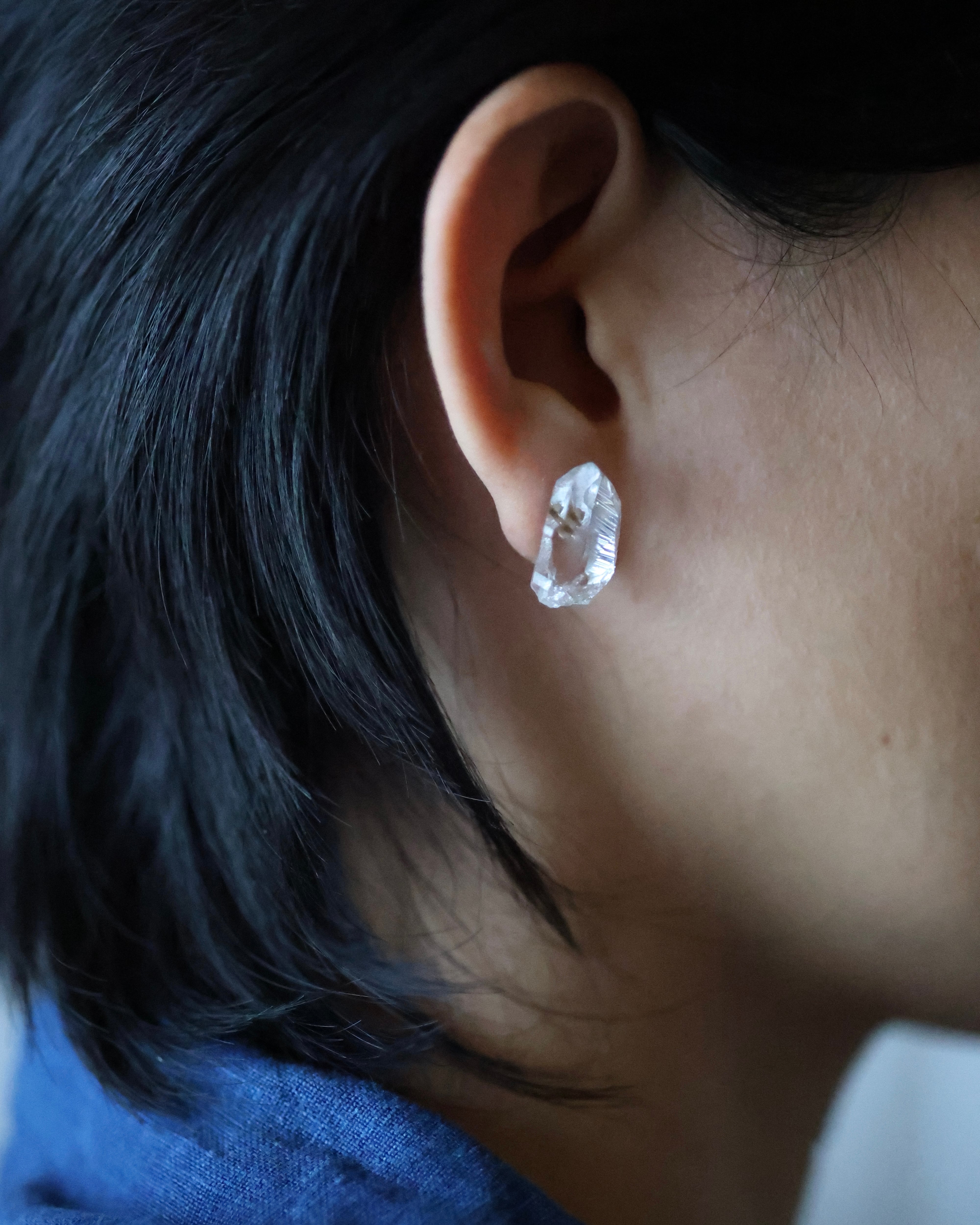 ヒマラヤ水晶ピアス K18 ガネーシュヒマール産 | 石垣島の夜光貝