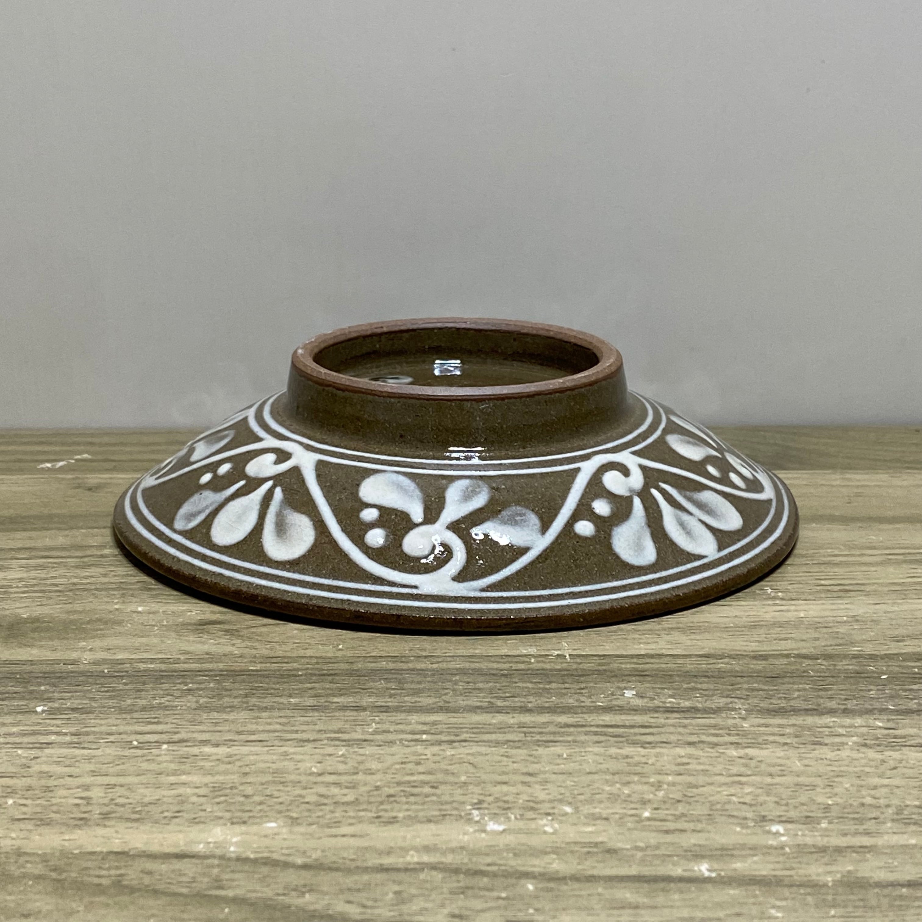 5寸皿一枚焼き 菊模様/赤と青 | 陶芸工房ふじ