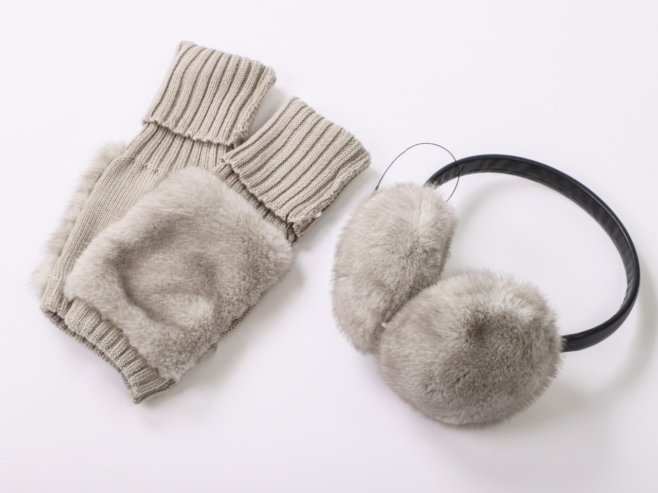 BRAHMIN(ミンク調手首ファー)