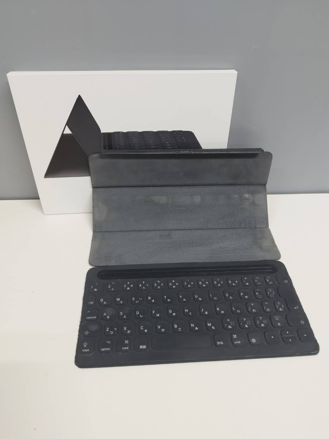 iPad Pro Smart Keyboard/10.5インチ/A1829/日本語配列〈MPTL2J/A〉(1