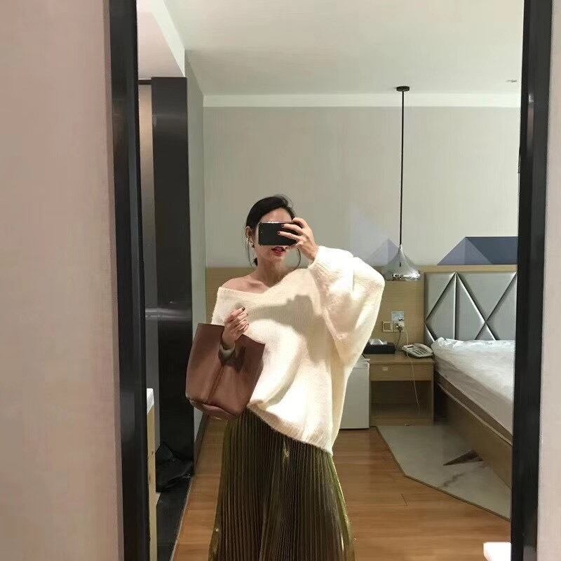 Vカットバケットバッグ