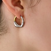 6/19(金)21時新作発売*stainless ツートン ピアス