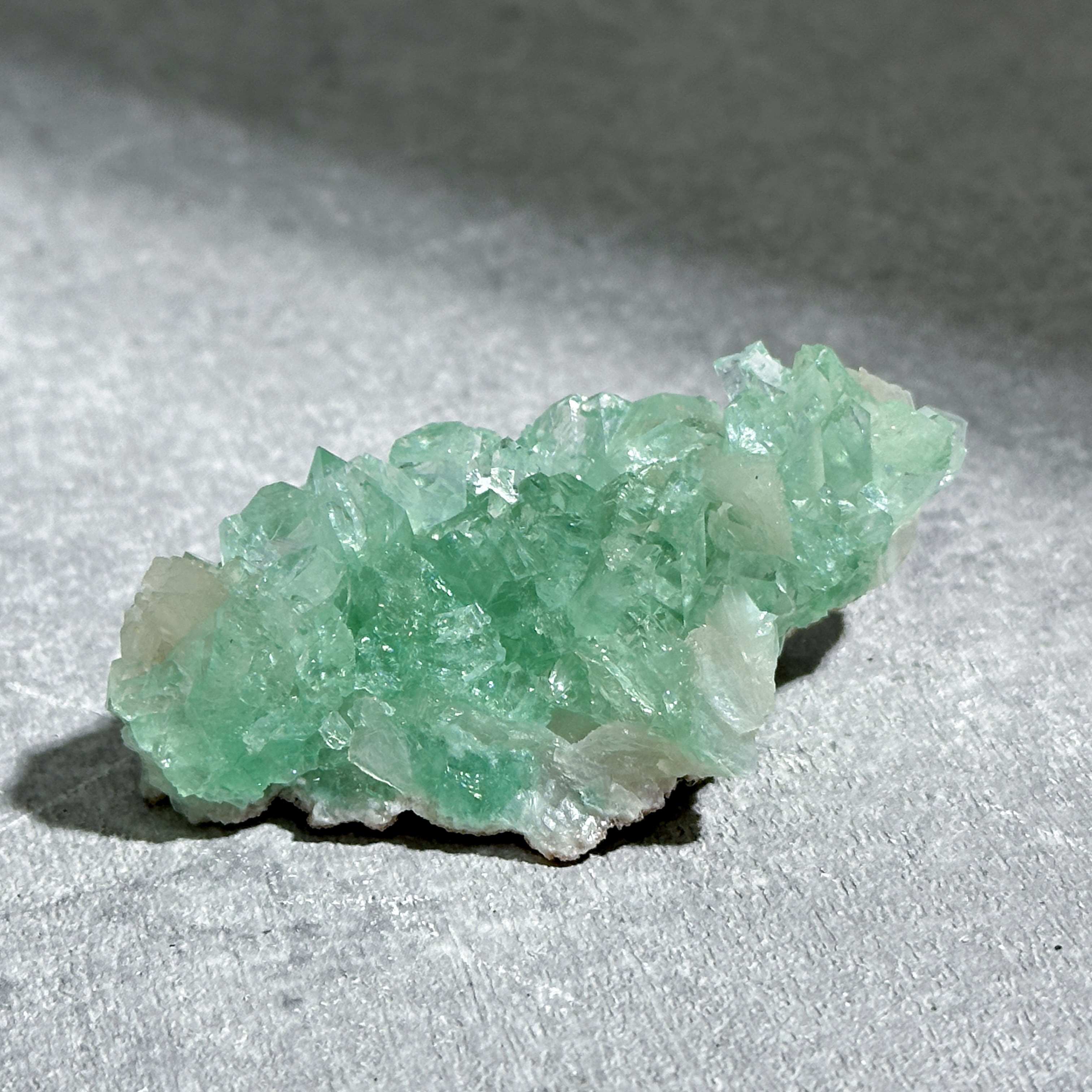 グリーンアポフィライト(20mmx45mm) グリーンアポフィライト(20mmx45mm) グリーン アポフィライト