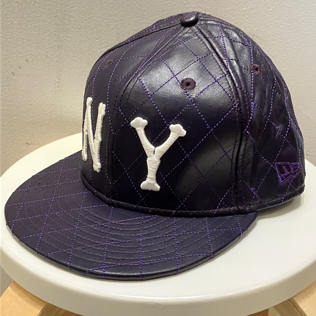 NEW ERA×SUPREME LEATHER NY CAP