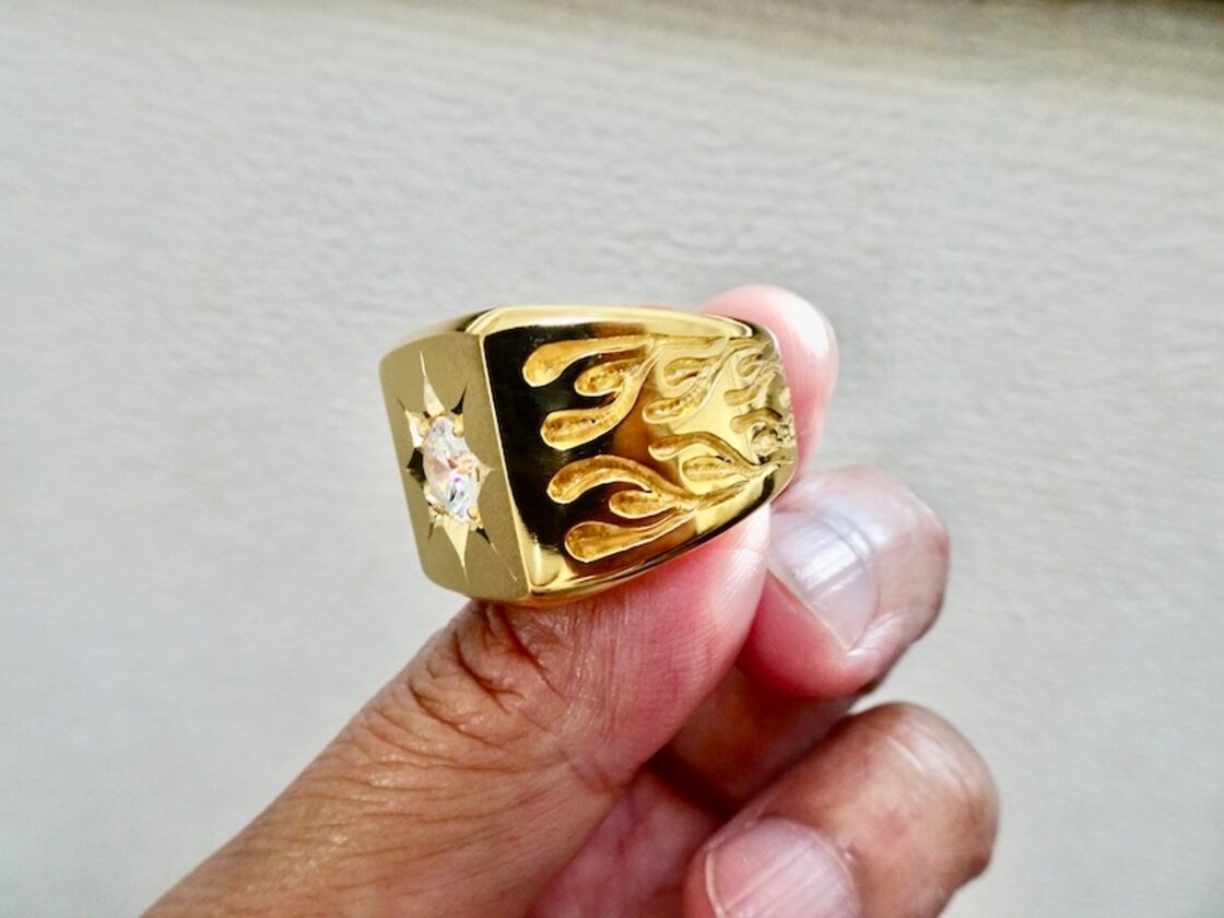 仁尾彫金『一つ星ジルコニア、ファイヤーパターン、ゴールド印台リング 