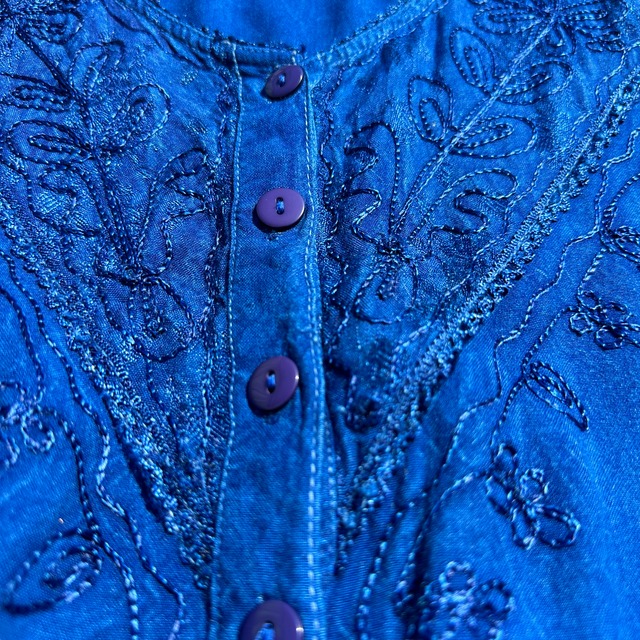 【LADIES】front button embroidery one-piece