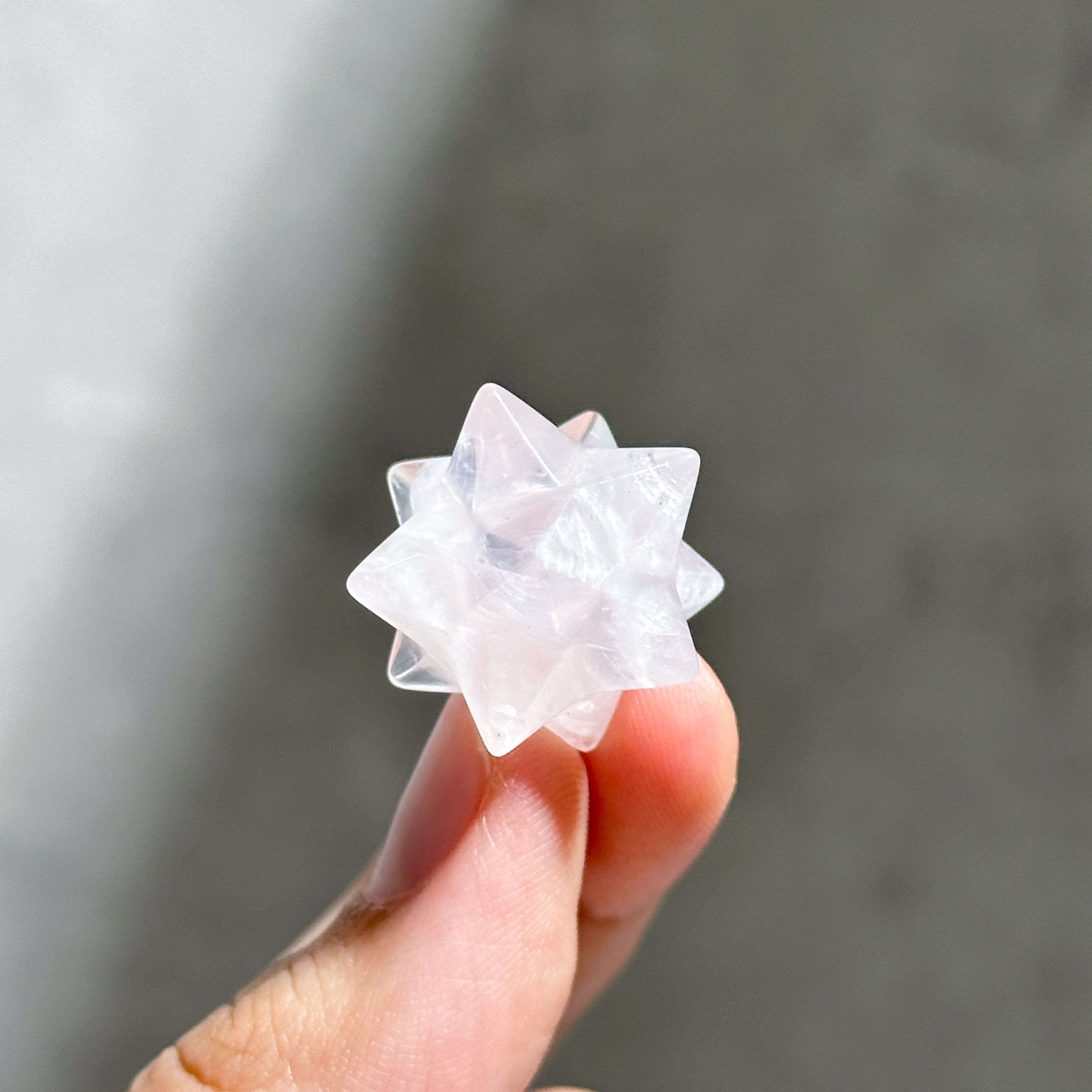 ローズクォーツ | Kamoku［カモク］インテリア天然石・鉱物のネット